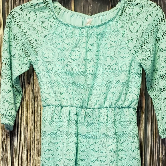 Dress - Picture 2 of 3